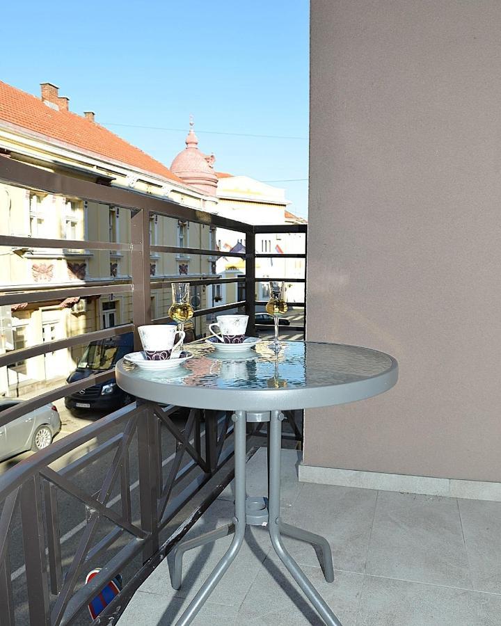 Stan Na Dan Raska Apartment Exterior photo